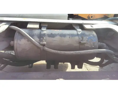 STERLING LT9500 AIR TANK
