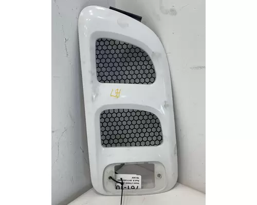STERLING LT9500 Body Parts, Misc.