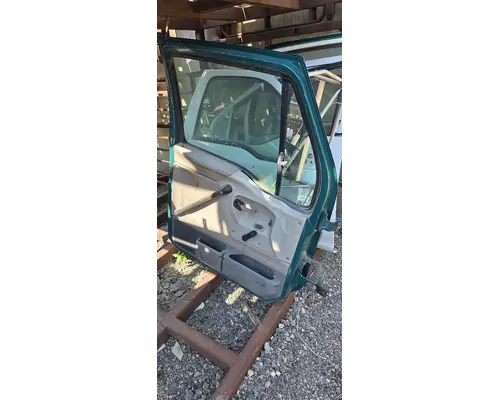 STERLING LT9500 Door Assembly, Front