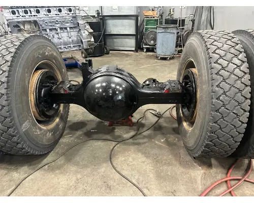 STERLING LT950 Differential Assembly (Rear, Rear)