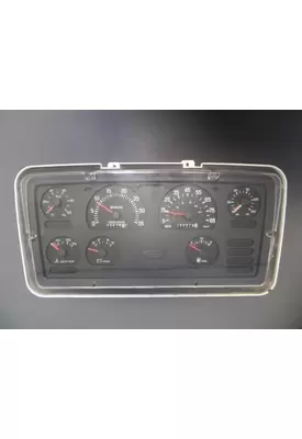 STERLING LT9511 Instrument Cluster