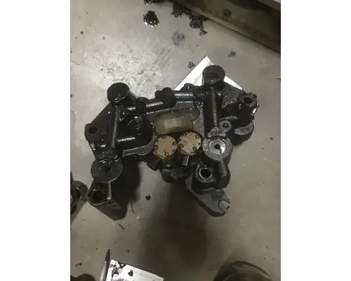 STERLING M6500 Brake Components