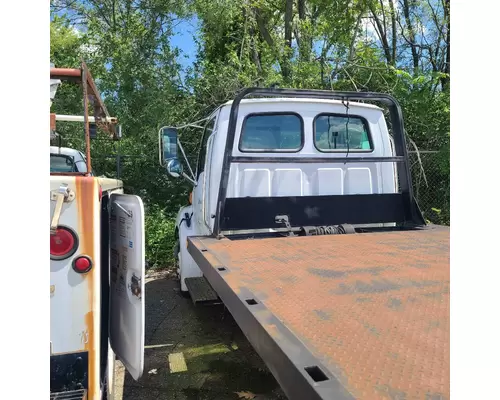 STERLING M6500 Complete Vehicle