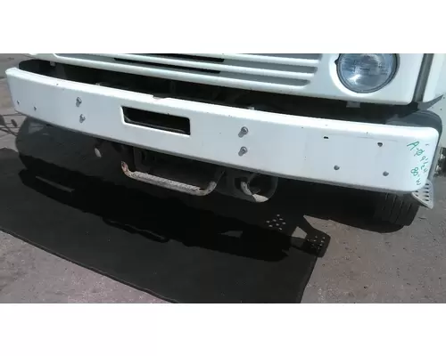 STERLING SC8000 BUMPER ASSEMBLY, FRONT