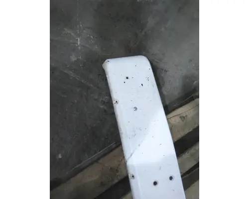 STERLING SC8000 BUMPER ASSEMBLY, FRONT