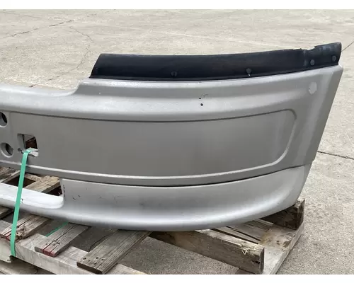 STERLING ST9500 Bumper