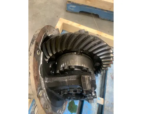 STERLING Y113 Differential Assembly (Rear, Rear)