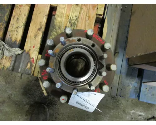 STUD/BUDD PILOTED - STEE 10 LUG HUB