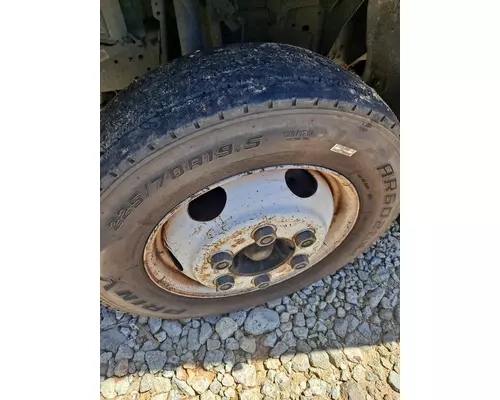 STUD/BUDD PILOTED - STEE 16 X 6.00 WHEEL
