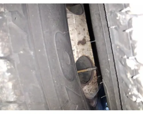 STUD/BUDD PILOTED - STEE 16 X 6.00 WHEEL