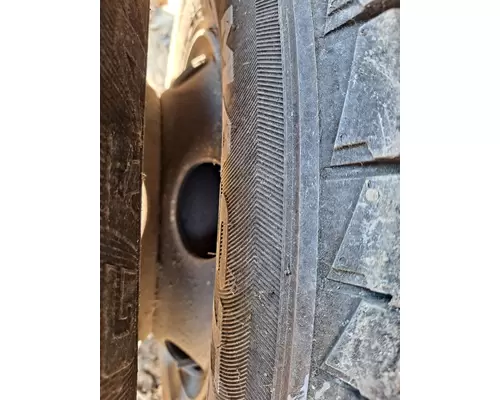 STUD/BUDD PILOTED - STEE 19.5 X 6.00 WHEEL