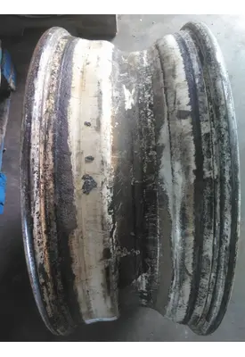STUD/BUDD PILOTED - STEE 22.5 X 8.25 WHEEL