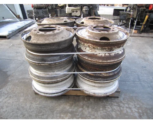 STUD/BUDD PILOTED - STEE 24.5 X 8.25 WHEEL