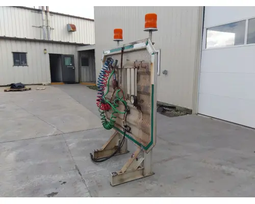 STURDY LITE CAB RACK HEADACHE RACK