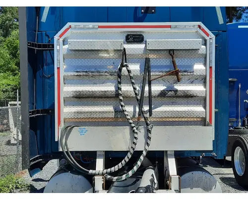 STURDY LITE CAB RACK HEADACHE RACK