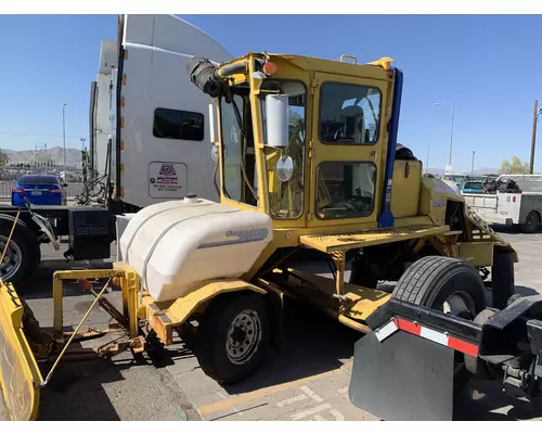SUPERIOR ROAD BROOM DT80J Parts Vehicles