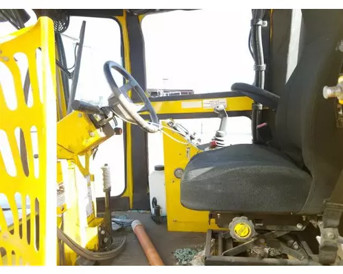 SUPERIOR ROAD BROOM DT80J Parts Vehicles
