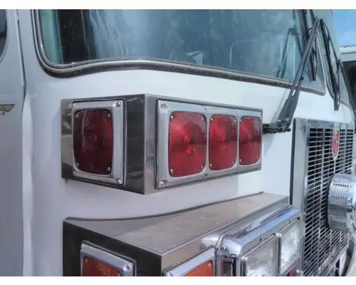 SUTPHEN FIRE/RESCUE STROBE LIGHT