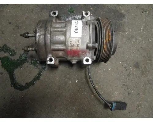 Sanden U4106 Air Conditioner Compressor