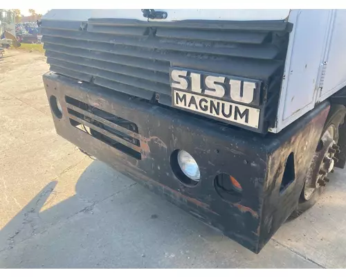 Sisu MAGNUM Bumper Assembly, Front