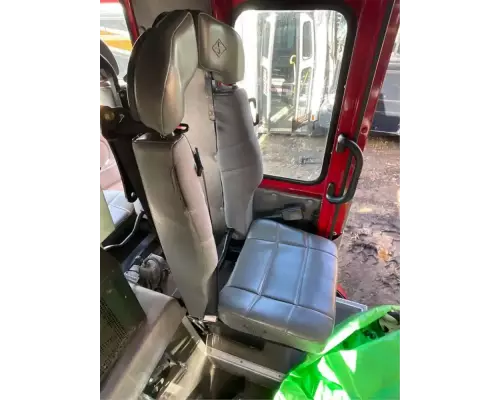 Spartan Gladiator Seat, Front