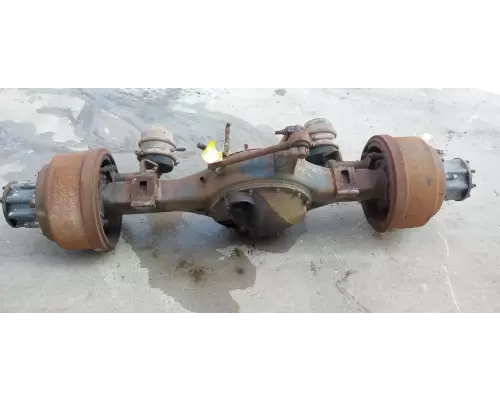 Spicer/Dana DS402 Axle Housing (Front)