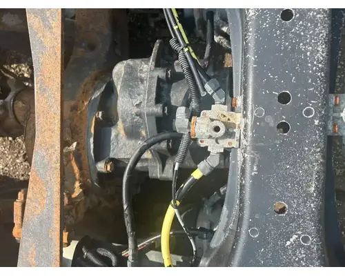 Spicer/Dana DSP40 Axle Assembly, Rear