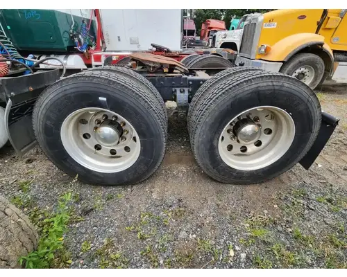 Cutoff Assembly (Housings & Suspension Only) Spicer/Dana DS404 Complete Recycling Group LLC