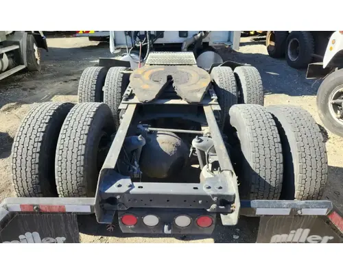 Cutoff Assembly (Housings & Suspension Only) Spicer/Dana DSP40 Complete Recycling Group LLC