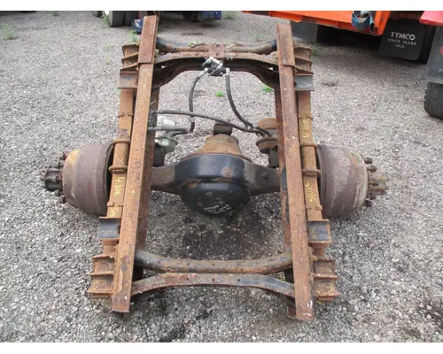 Spicer/Dana J210S Axle Assembly, Rear