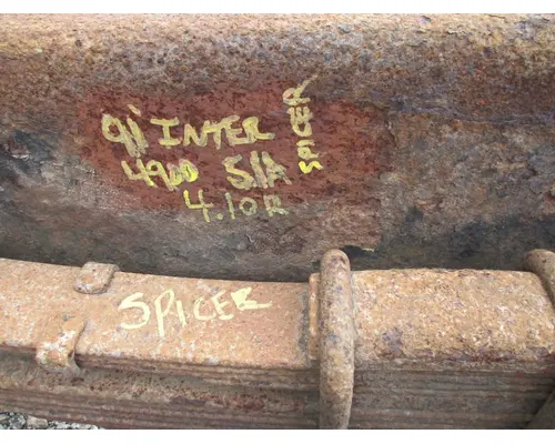 Spicer/Dana J210S Axle Assembly, Rear