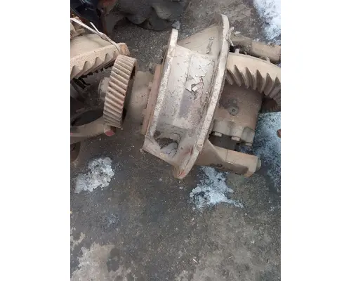 Axle Assembly, Rear (Front) Spicer/Dana N400 Caseys Truck Salvage World