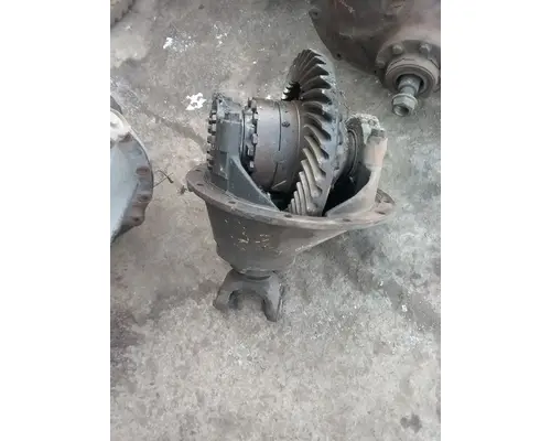 Spicer/Dana RS402 Axle Assembly, Rear (Single or Rear)