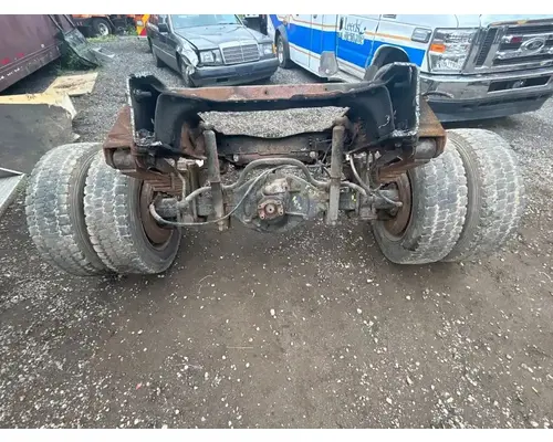 Spicer/Dana S110 Axle Assembly, Rear