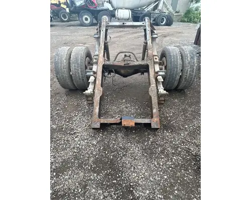 Spicer/Dana S110 Axle Assembly, Rear