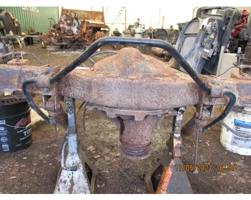 Spicer/Dana S130 Axle Assembly, Rear