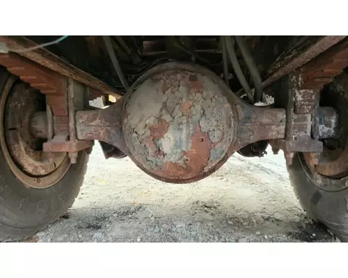 Spicer/Dana W230S Axle Assembly, Rear