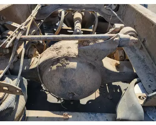 Axle Housing (Rear) Spicer/Dana N400R Garabedian Equipment Company, Inc - Fresno
