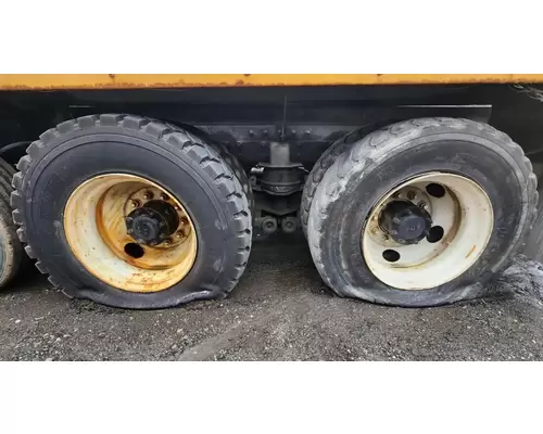 Cutoff Assembly (Housings & Suspension Only) Spicer/Dana Other Complete Recycling Group LLC