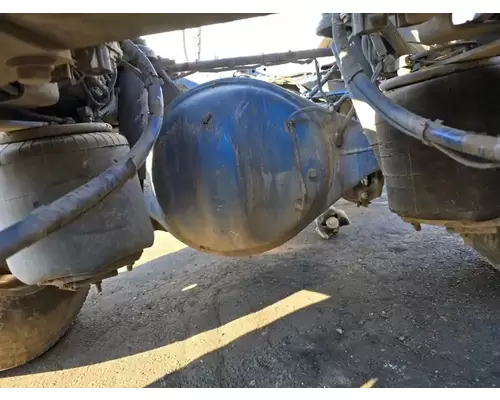 Axle Housing (Rear) Spicer/Dana S23190D Garabedian Equipment Company, Inc - Fresno