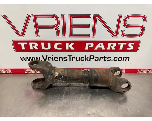 Drive Shaft, Rear SPICER  Vriens Truck Parts