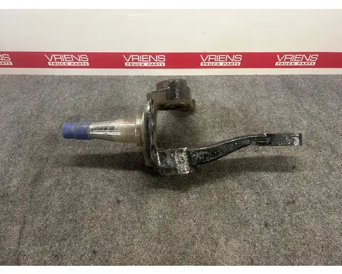 Spindle / Knuckle, Front SPICER  Vriens Truck Parts