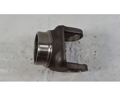 Universal Slip Yoke SPICER  Lund Truck Parts