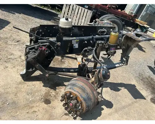 Axle Assembly, Front (Steer) SPICER 1462TB100 Dixie Truck Centre