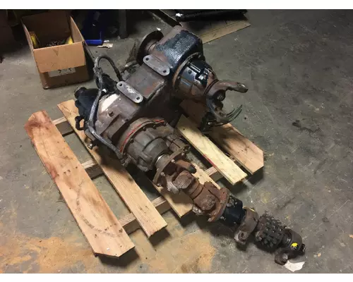 Spicer 738 Transfer Case Assembly