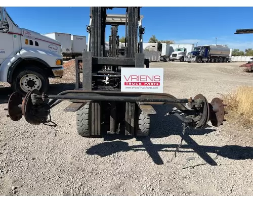 Axle Assembly, Front (Steer) SPICER D-800F Vriens Truck Parts