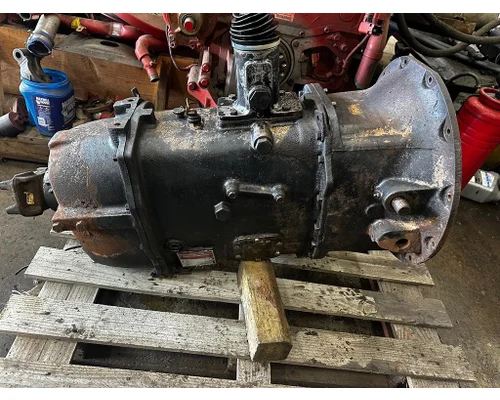Transmission Assembly SPICER ESO66-7B Dutchers Inc   Heavy Truck Div  Ny