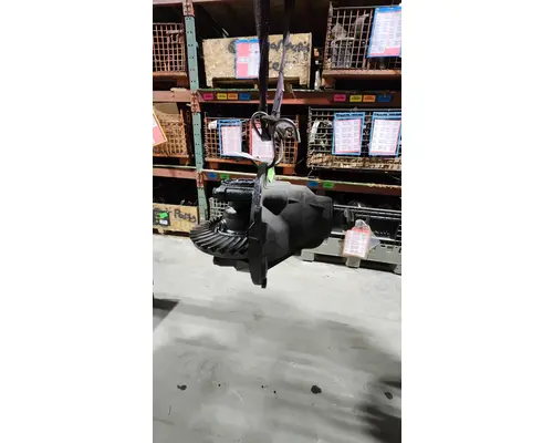 Cutoff Assembly (Complete With Axles) SPICER LT625 K &amp; R Truck Sales, Inc.