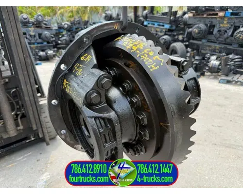 Spicer R23-170DH Differential Assembly (Front, Rear)