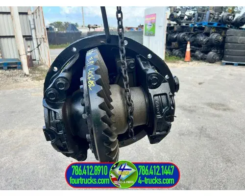 Spicer R46-170 Differential Assembly (Front, Rear)